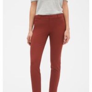 Banana Republic Sloan crop in Muir Wood